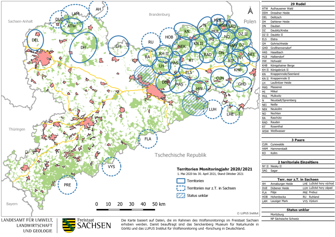 Karte von Sachsen mit Darstellung der bestätigten Wolfsterritorien und Gebiete mit Status unklar im Monitoringjahr 2020/2021 